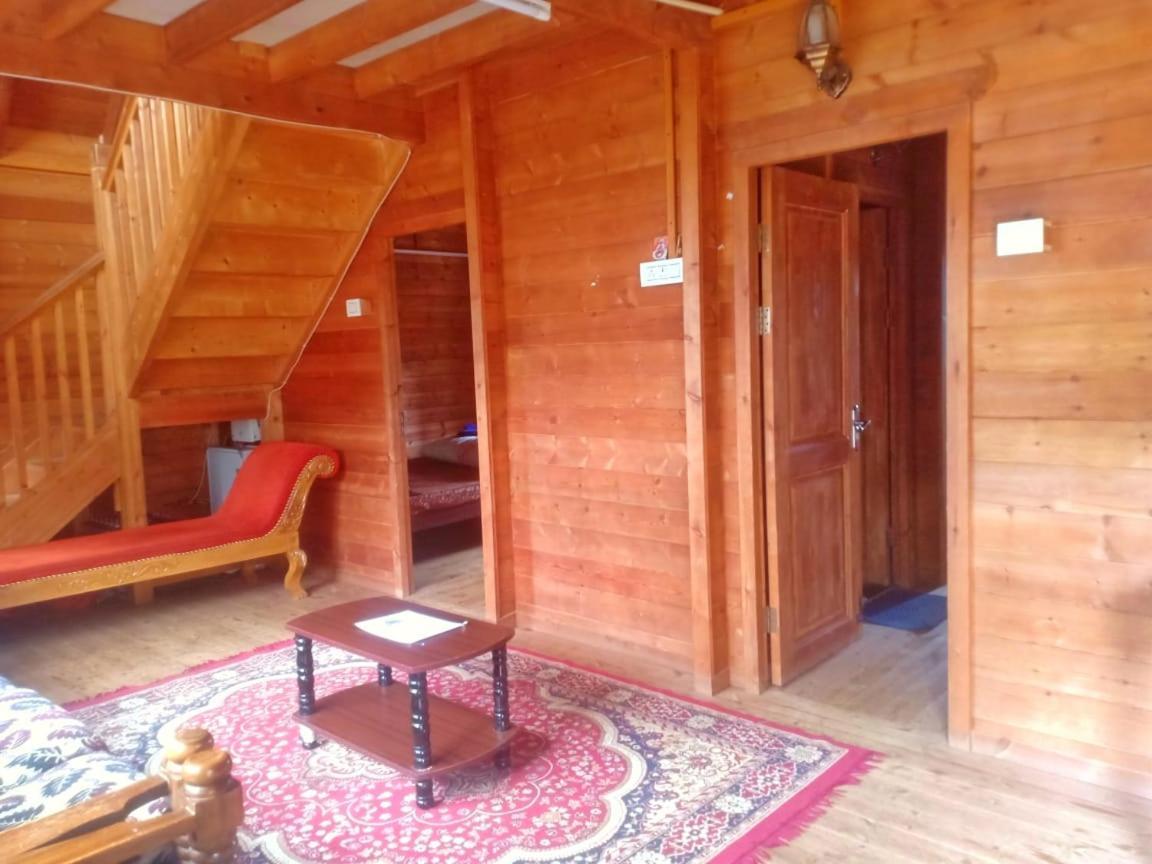 ウーティ Joy Eco Woodhouse - 5 Bhk House (Adults Only)ヴィラ エクステリア 写真
