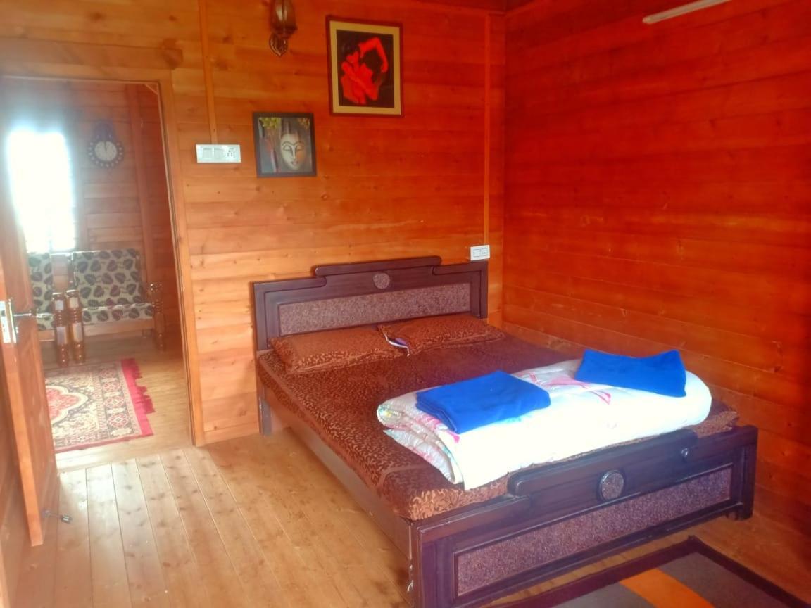 ウーティ Joy Eco Woodhouse - 5 Bhk House (Adults Only)ヴィラ エクステリア 写真