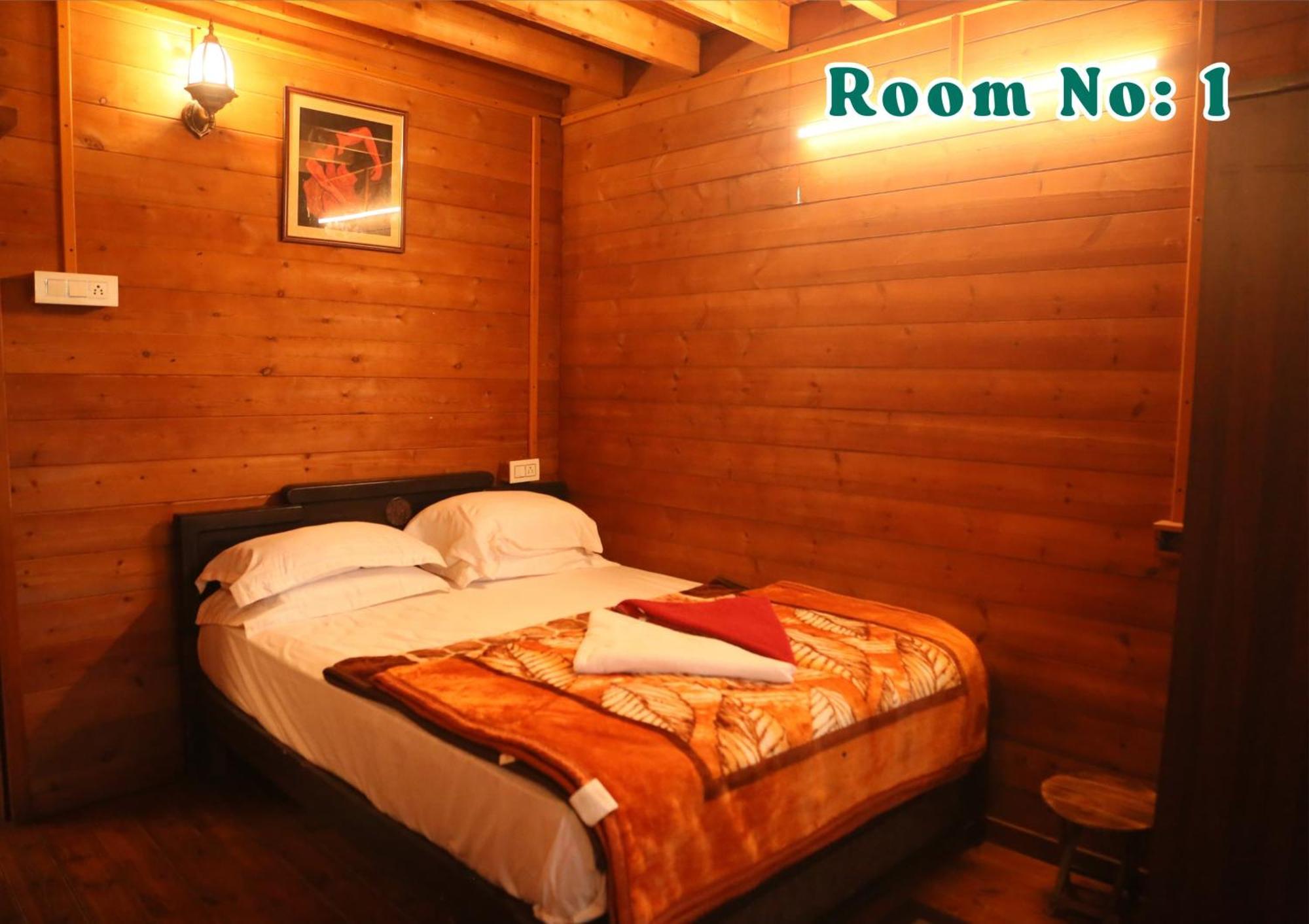 ウーティ Joy Eco Woodhouse - 5 Bhk House (Adults Only)ヴィラ エクステリア 写真