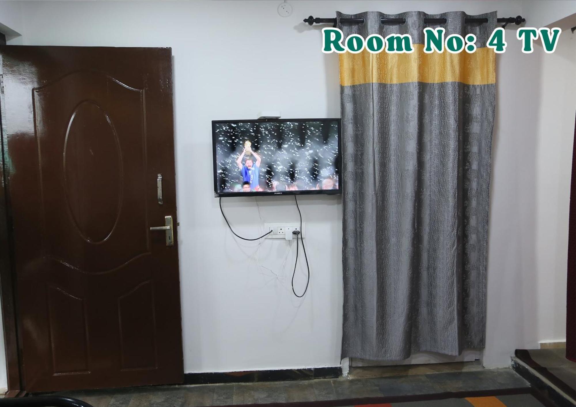 ウーティ Joy Eco Woodhouse - 5 Bhk House (Adults Only)ヴィラ エクステリア 写真